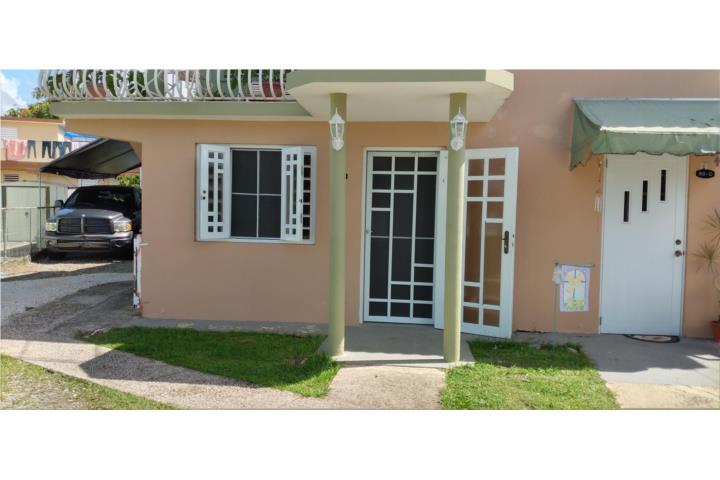 Barrio-Bayamon Cerca Centro Comercial Berrios Cidra Apartamento en Cidra
