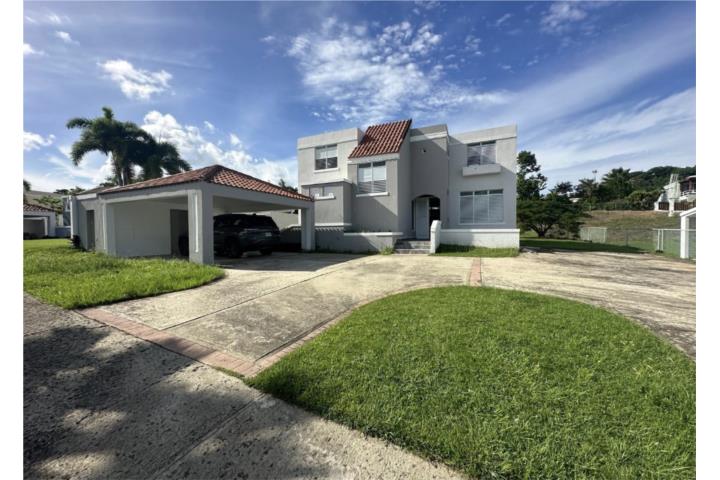Urbanizacion-Paisajes Del Lago Paisajes del Lago/$2,400/Opcion a compra DISP Casa en Luquillo