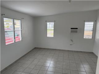 Cerca de la Universidad Interamericana