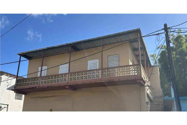 Apartamento cerca de todo