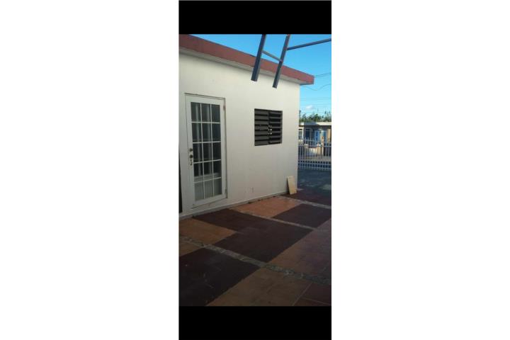 Vega Baja Lakes alquiler de Cuarto con baño