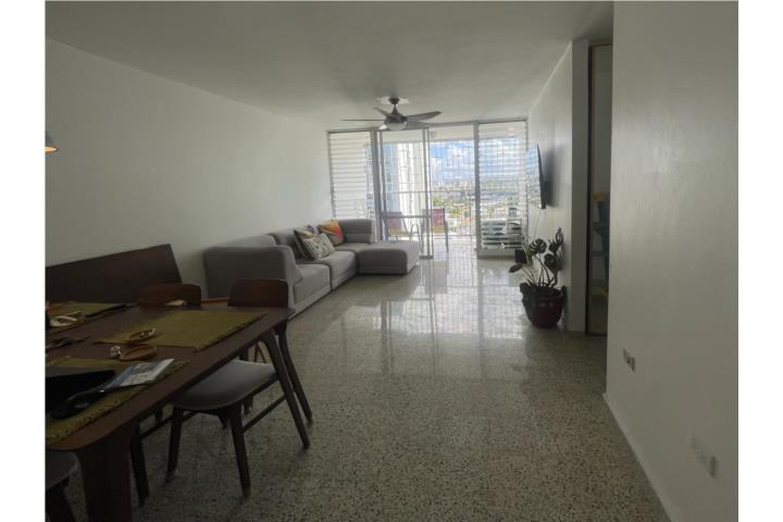 Apartamento en piso 10 para renta en Hato Rey