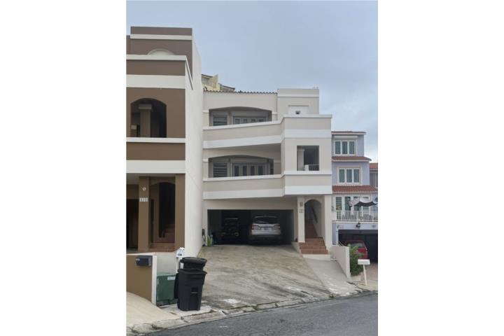 Townhouse A Pasos De La Playa