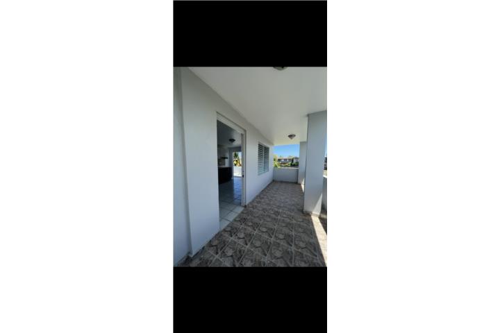 Apt 1H-1B Toaville Inc. Agua, Luz y A/C $800
