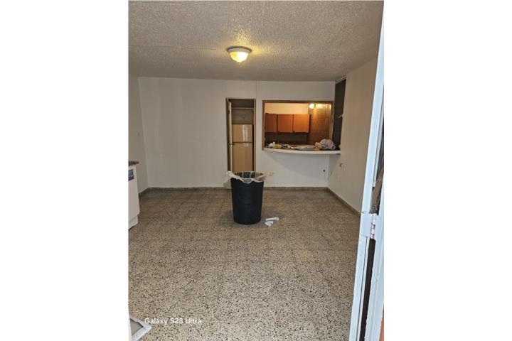 Apartamento en Rexville $650