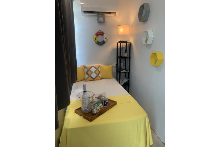 Estudio Inc. A/C, agua, luz