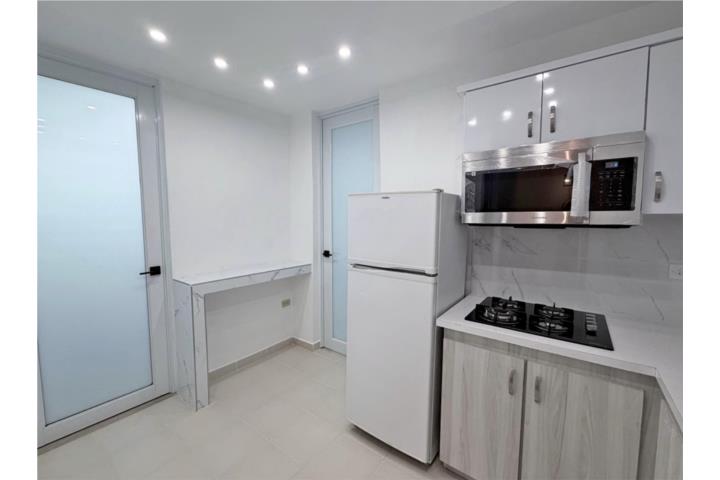 Apartamento 2H/ 1B SOLO $650