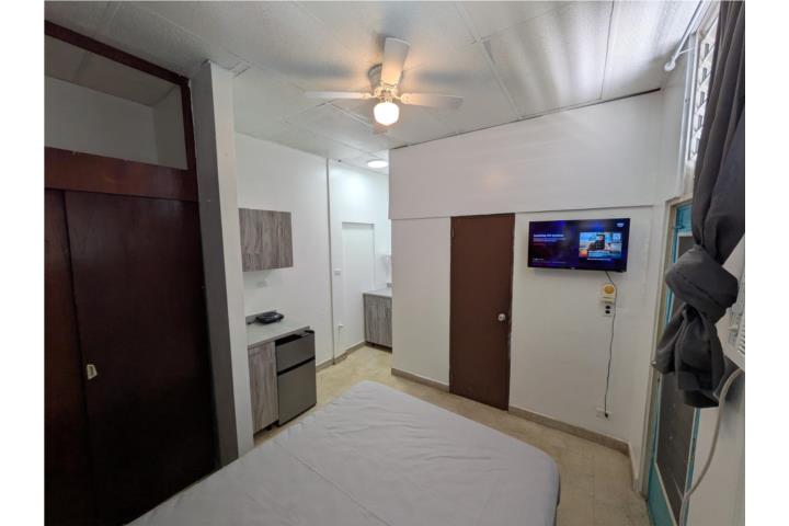 Furnished Studio - Water/Electric/Internet