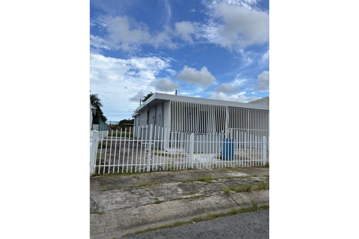 Preciosa Casa Terrera en Humacao