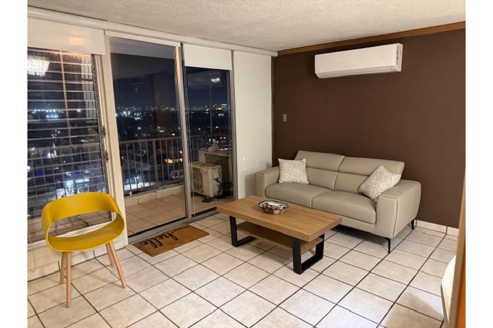 Cond. Villas del Mar Este, Isla Verde Beach