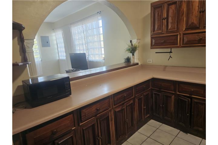 URB ATENAS, Apartamento Amueblado!