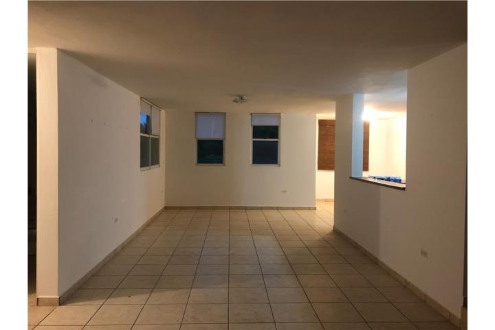 Alquiler Penthouse Islabella Caguas