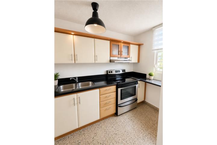 Apartamento con Control de acceso  Bayamon