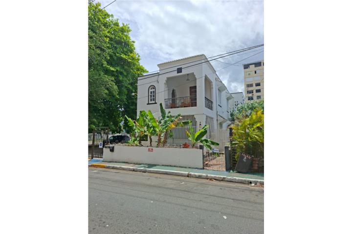 Santurce en la Placita, cerca de todo.