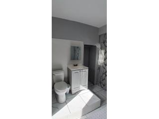 Alquiler Urbanizacion Caparra Heights Studio  Luz agua cama Baño Caparra Heights  San Juan - R�o Piedras