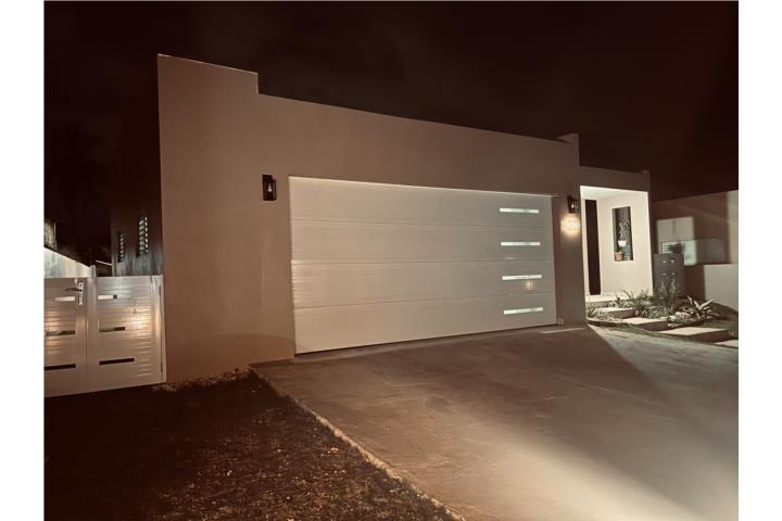 Casa Playa - control acceso y placas solares