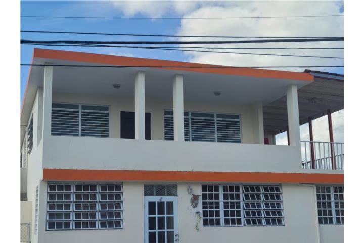 Amplia Casa 3 Cuartos Con Agua $1,050