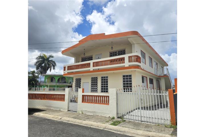 Apartamento 2 Cuartos Con Luz y Agua $750