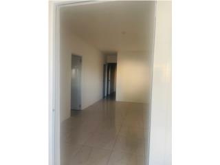 Amelia Cataño $800 Apartamento 3 Cuartos