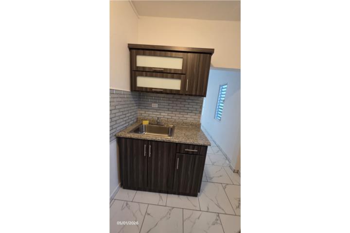 En Guaynabo, Apartamento Remodelado en 650