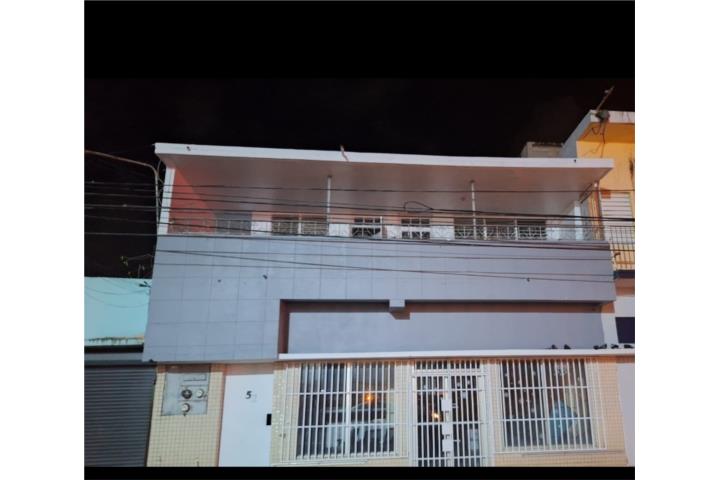Vega Alta Pueblo.  3 hab. Y un baño