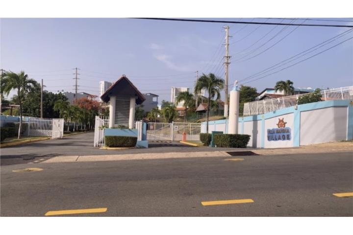 Villa Marina Village