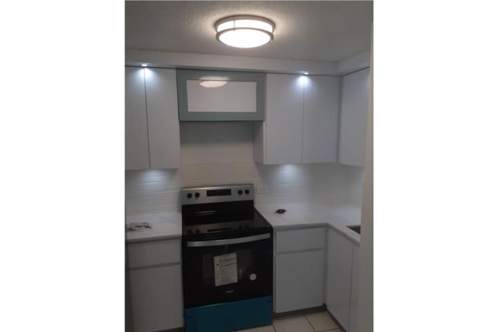 Apto Remodelado Torre de Los Frailes Guaynabo