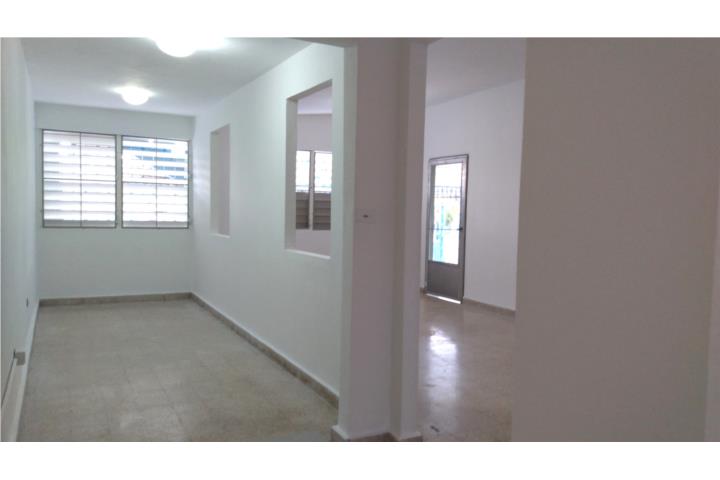 2H/2B URB LOS ANGELES CAROLINA ISLA VERDE