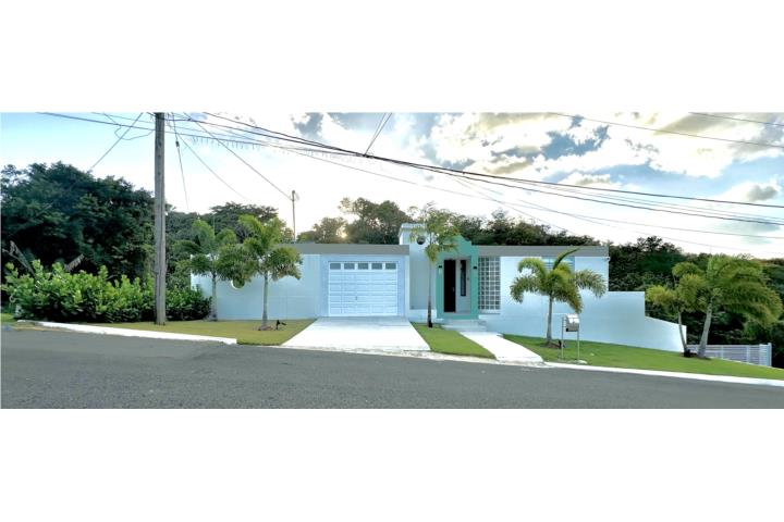 MOVE IN READY Newly Renovated FURNISHED