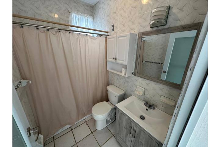 Apt country club agua luz incl persona sola