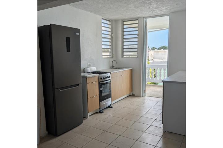Se renta apartamento en Urb. Rio Hondo II
