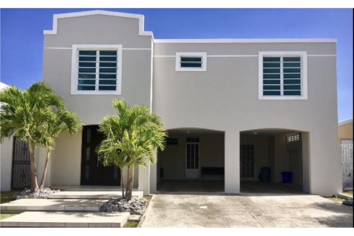 Amplia Residencia con Acceso Controlado