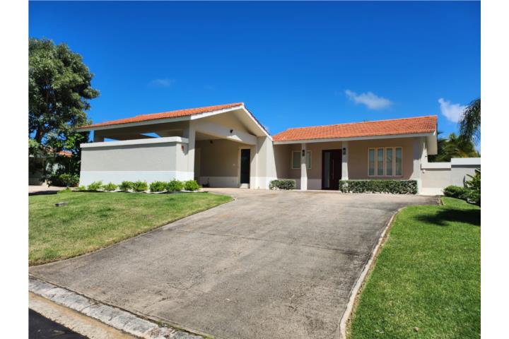 SABANERA-VILLA CARBIA-REMODELED