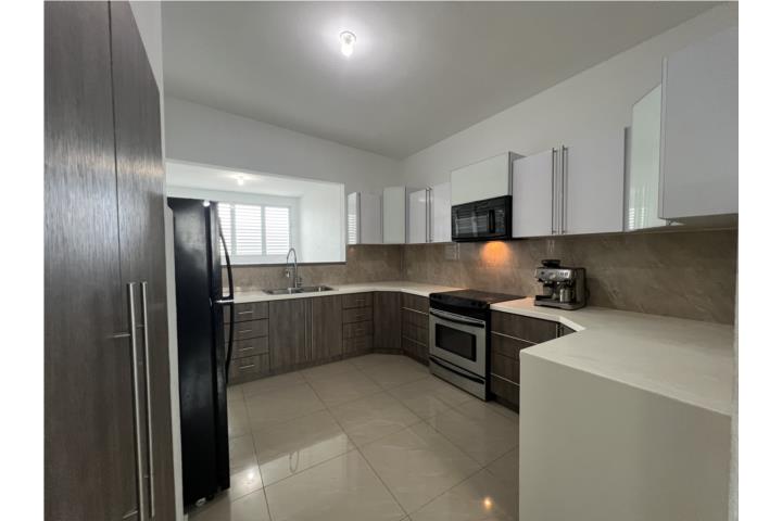 Moderno Apt 3H/2B - Localización Céntric