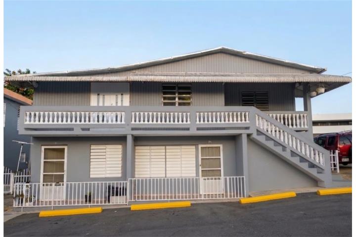 Apartamento de 2 Cuartos y 1 Baño Remodelado