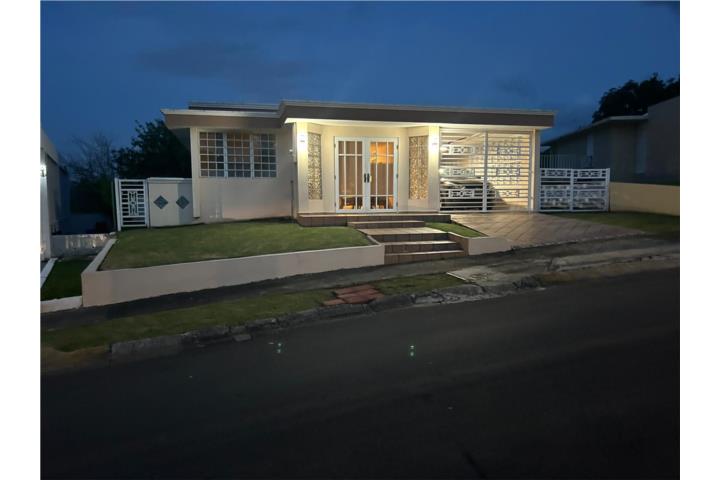 Urb Town Hills, Excelente Área y Condiciones