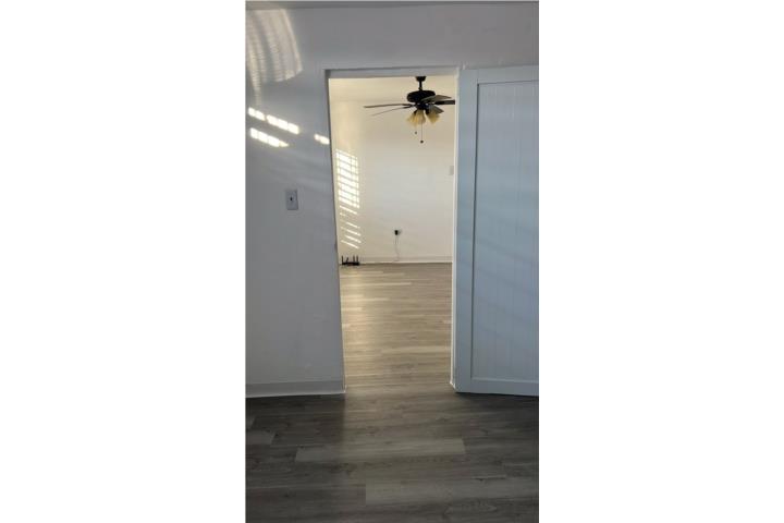 Vista Mar, Remodelada, $1200 TODO Incluido