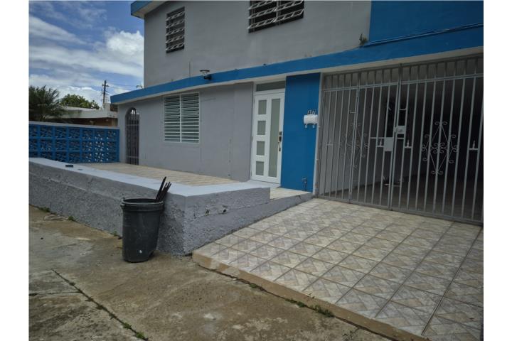 Bonneville Hights, Avenida Degetau en Caguas
