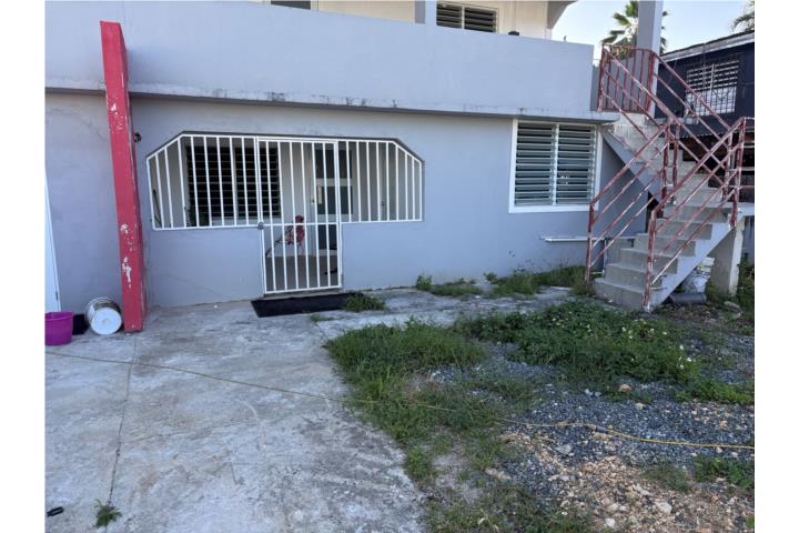 Casa 3 cuarto campanilla Toa baja