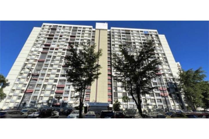 Apartamento Semi Amueblado en Riverside Plaza