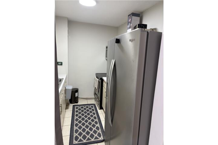 Condominio White Towers Piso 8