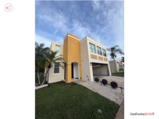 Alquiler Casa 4 cuartos | 2.5 baño Praderas de Navarro, Gurabo Puerto Rico