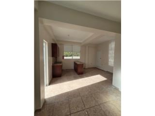 Apartamento de 1 cuarto, en primer piso