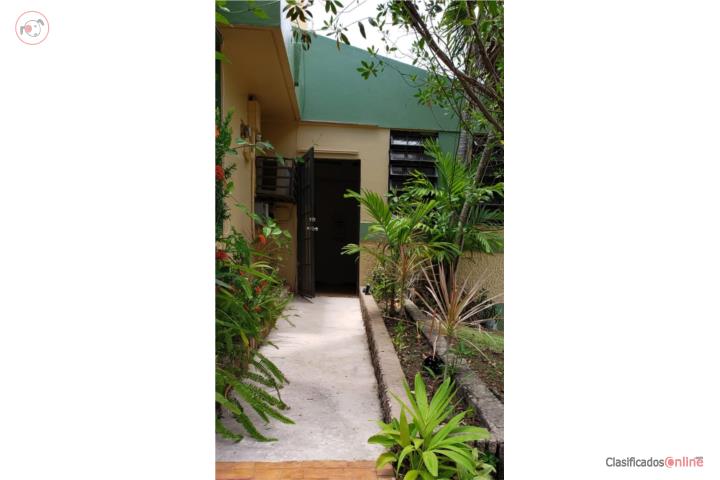 Park Gardens 1C-1B. Remodelado. 1 Parking