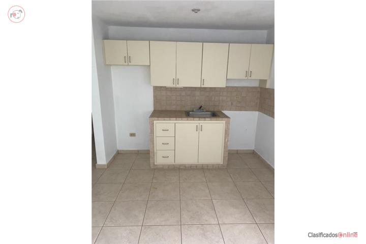 Apartamento de 2 cuartos y 1 baño