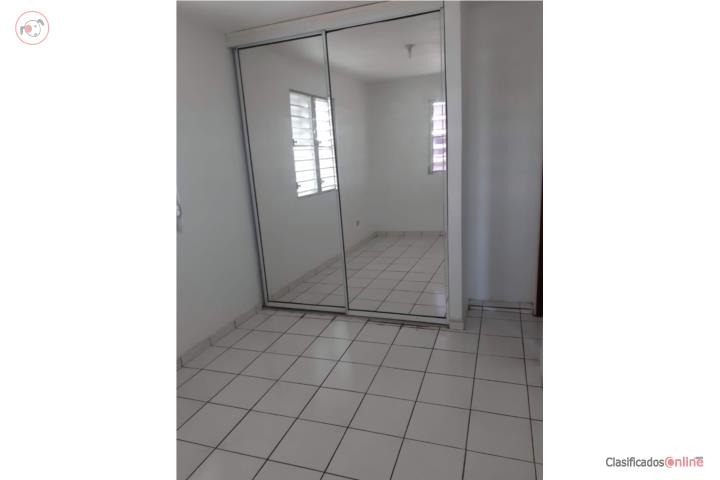 Apartamento en extendida Forest Hills $500