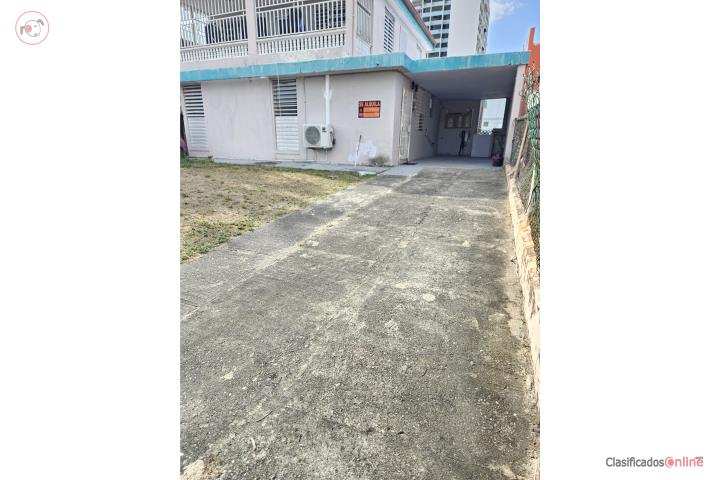 Levittown 2H 1b $800 Agua y Luz Aparte