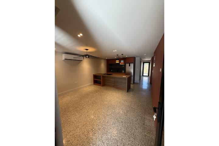 Hermosa casa en Aguada cerca Rincon
