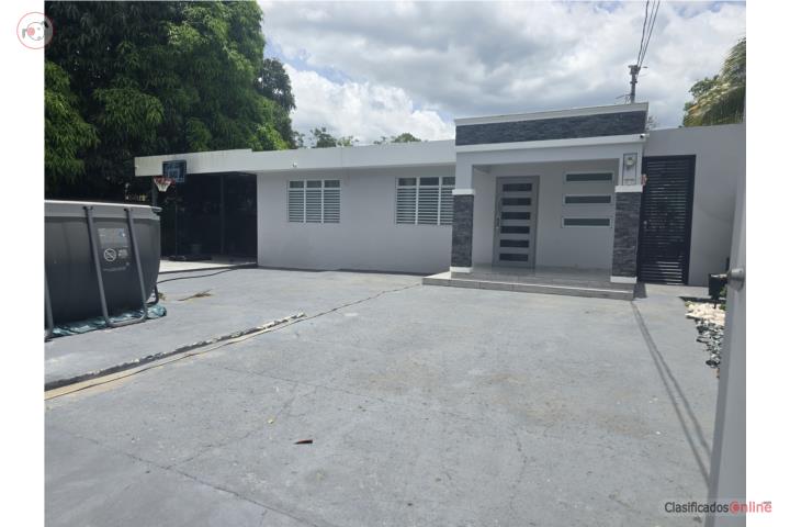 Remodelada, placas solares, amplio patio!