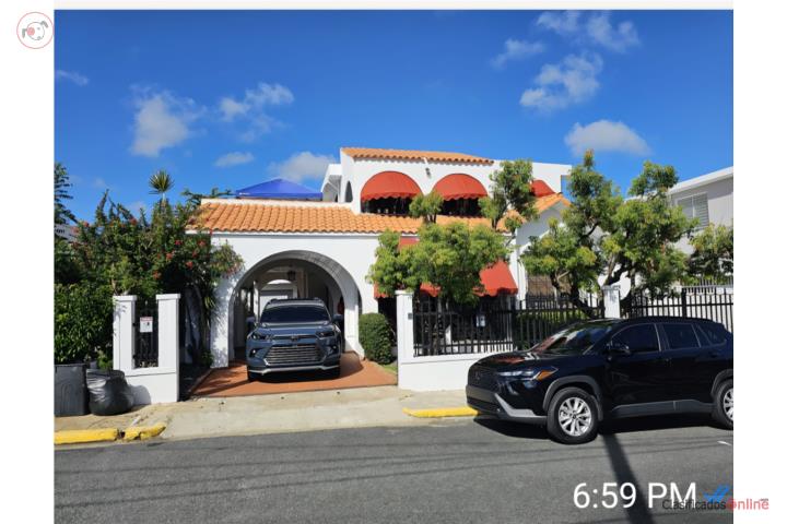 Urb. El Vedado, Hato Rey. A dos casas área re